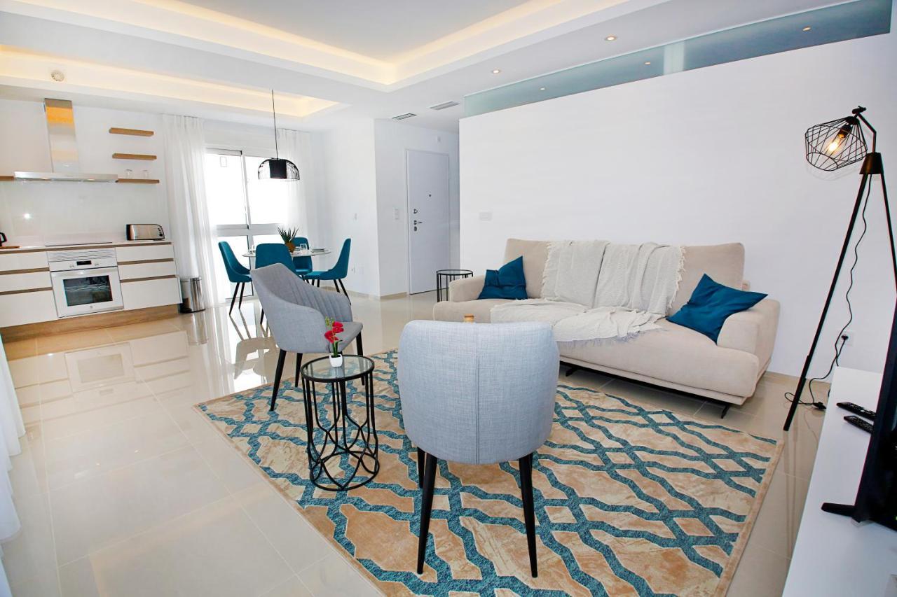 Fortuna 15 - Apartamento Con Azotea Privada Y Piscina Рохалес Екстер'єр фото